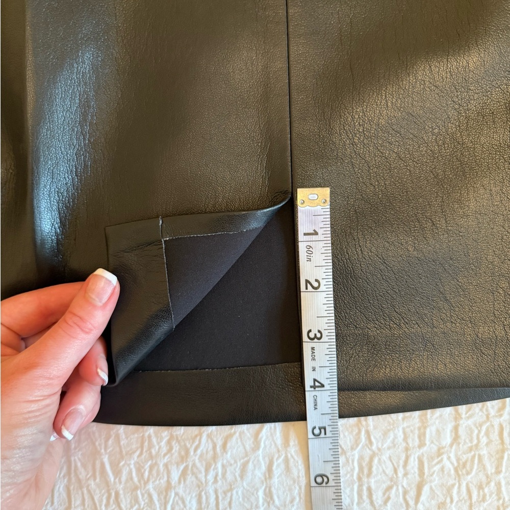 Wilfred Tempest Faux Leather Mini Skirt – Black – Size 16 (NWT) - Picture 4 of 11
